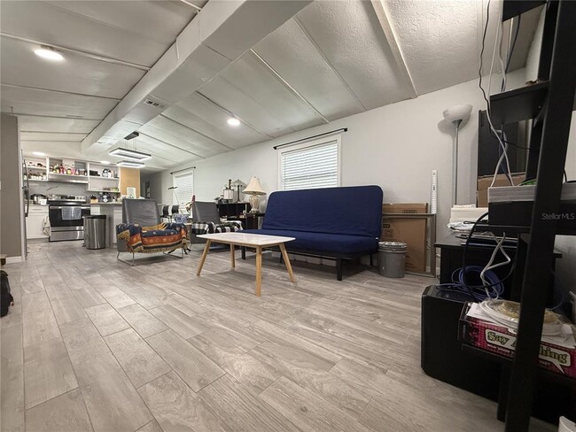 Photo - 2703 Aein Rd