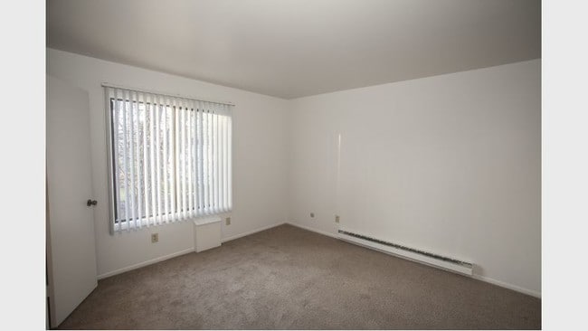 Harvest Grove Apartment Homes