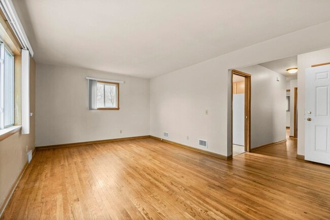 Photo - 426 Rushmore Ln Unit 3