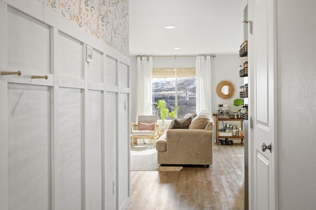 Photo - 3 bedrooms, 2 baths, and a 2-car garage East Wenatchee