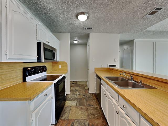 Photo - 2524 Herring Cir