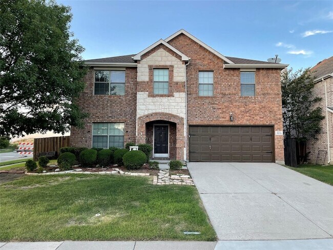 Building Photo - 3012 Hoover Dr Rental