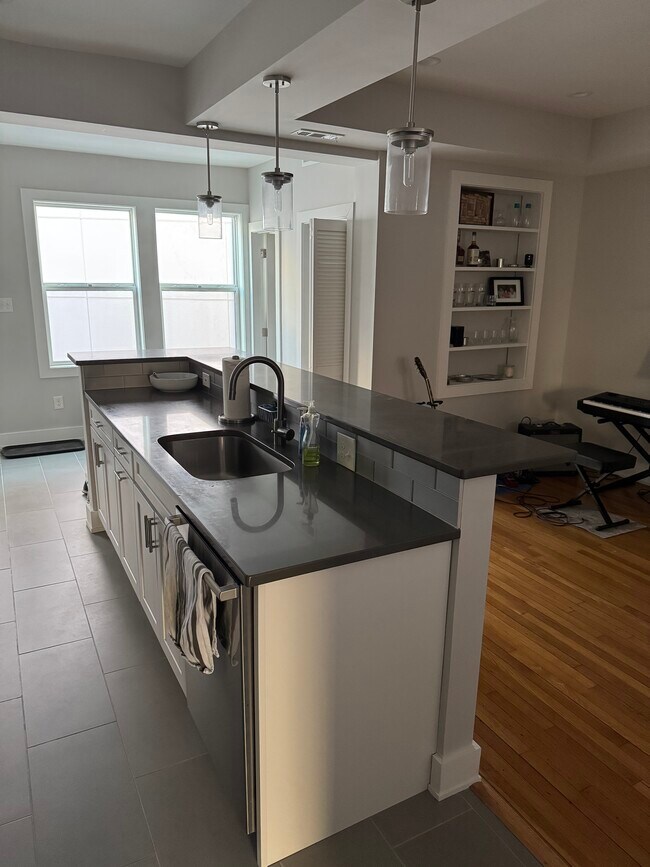 Photo - 1414 Quincy St NW