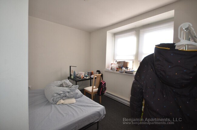 Photo - 776 Columbus Ave Unidad 5