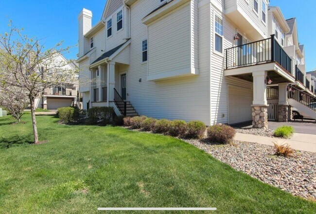 Photo - 13645 Brick Path