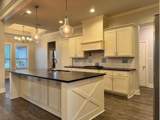 Photo - 7315 Rolling Acres Place