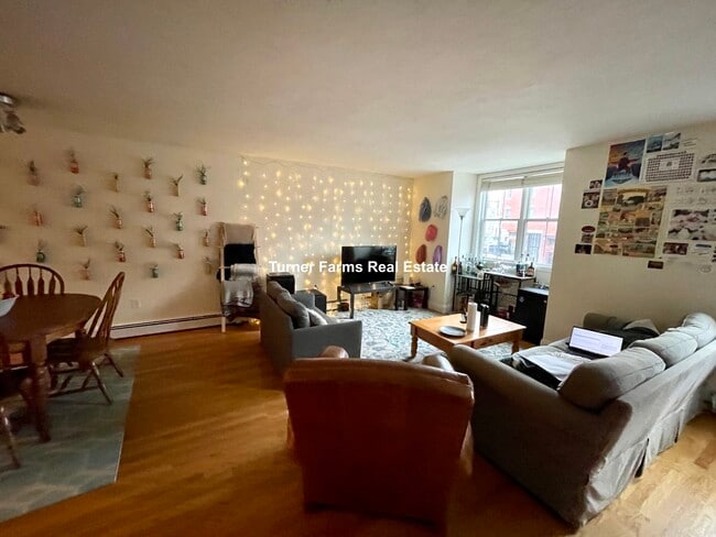 Photo - 1430 Tremont St Unit B4