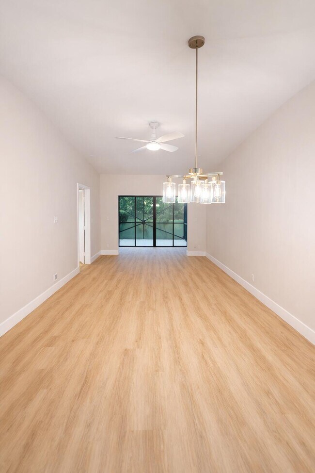 Photo - 18765 Candlewick Dr