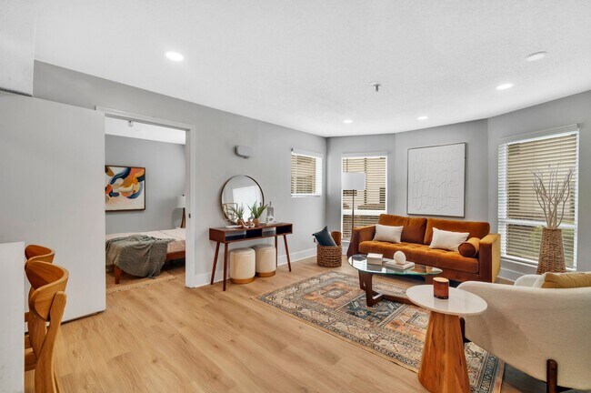 TRELLIS DURHAM RTP Apartments