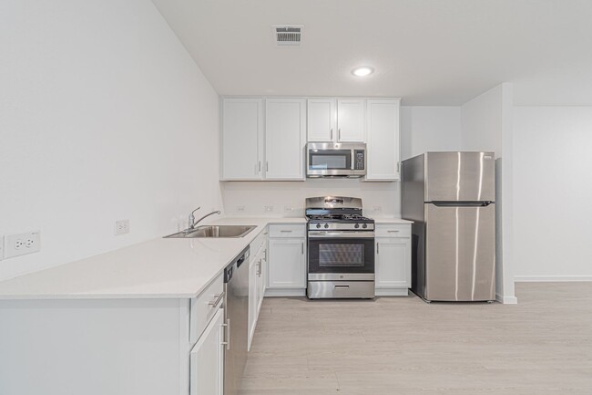 Photo - BRAND NEW 4 BD/2 BA Home Located off 211/Potranco RD! Available NOW!