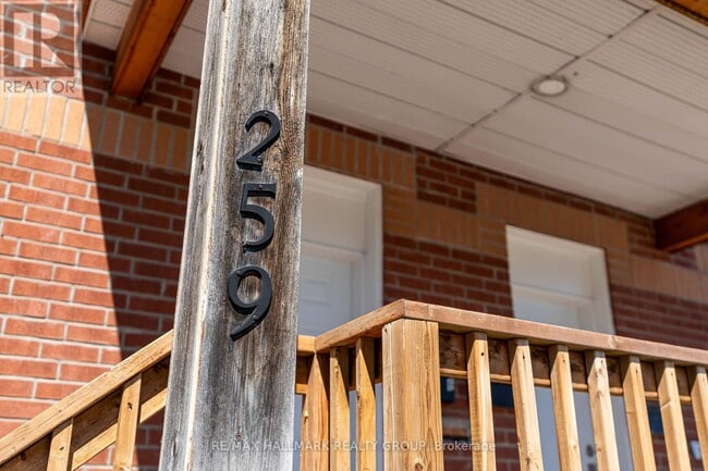 Photo - 259 Somerset St. E Unit 6