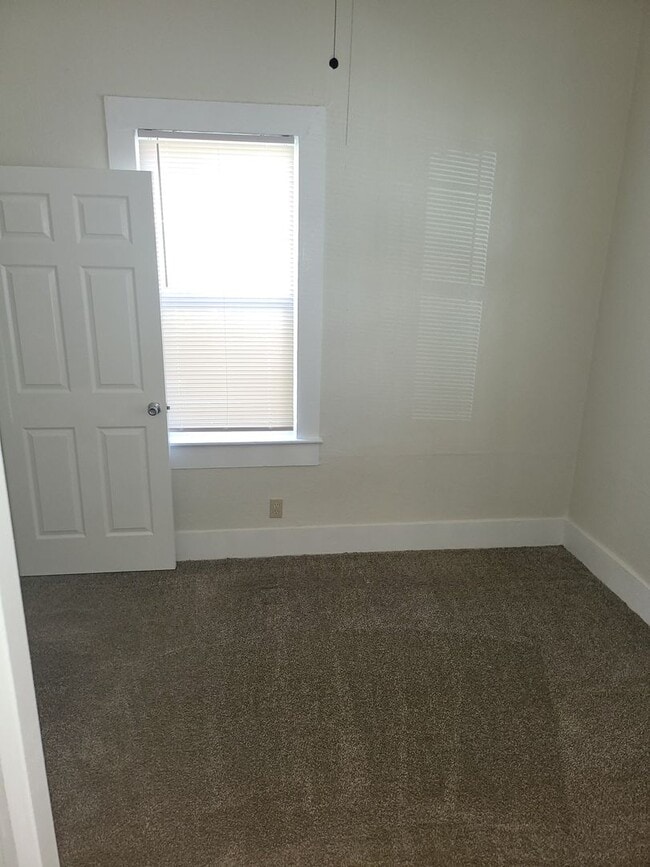 Photo - 2BR/1BA House for $1950 Rent and $1950 Deposit