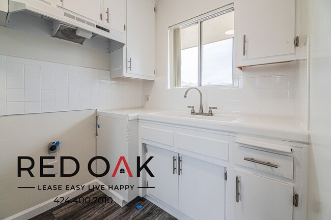 Photo - 10920 Ramona Blvd Unidad O