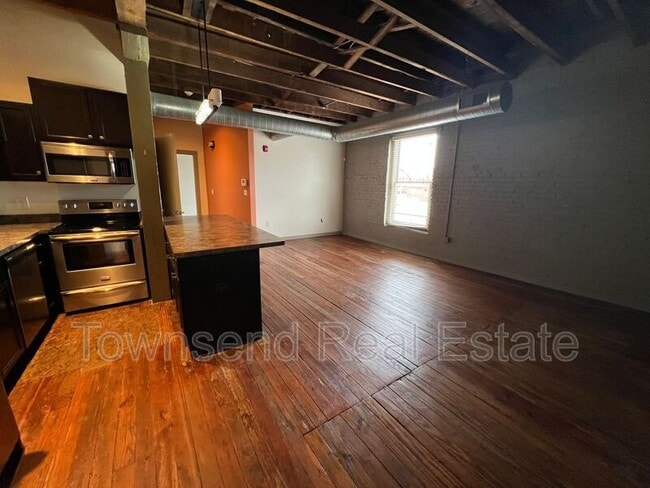 Photo - 159 Maxwell St