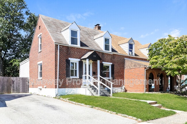 Building Photo - 709 Colwell Rd Rental
