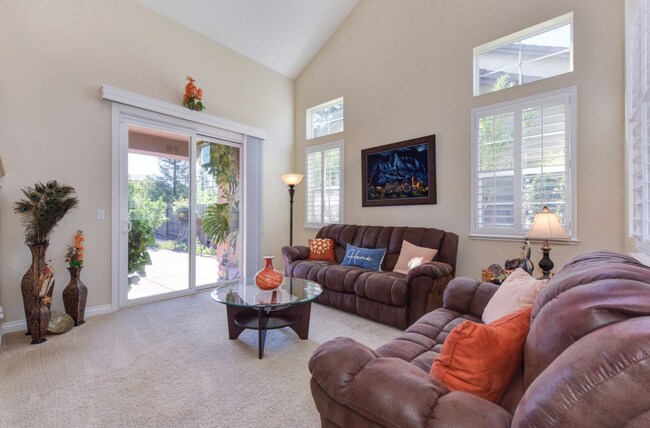 Photo - Breath-Taking 4/3. Backyard Oasis w/4 Car Garage!  Please read ad for viewings!