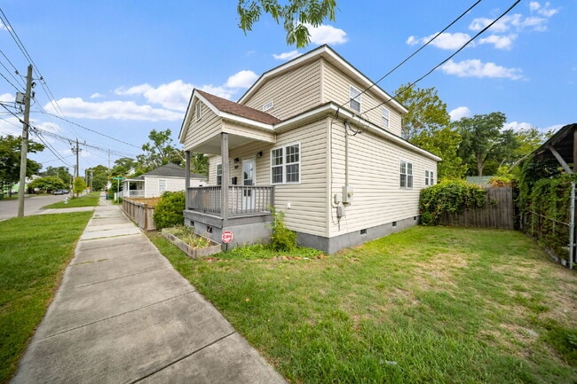 Photo - 1109 Orange St