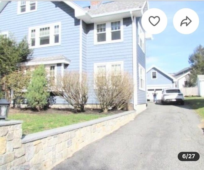 Photo - 340 Common St Unidad 2