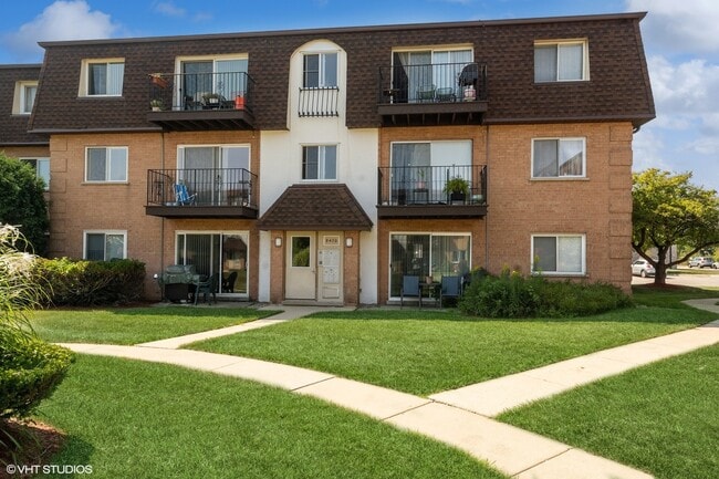 Photo - 9470 Bay Colony Dr Condo Unit 2S