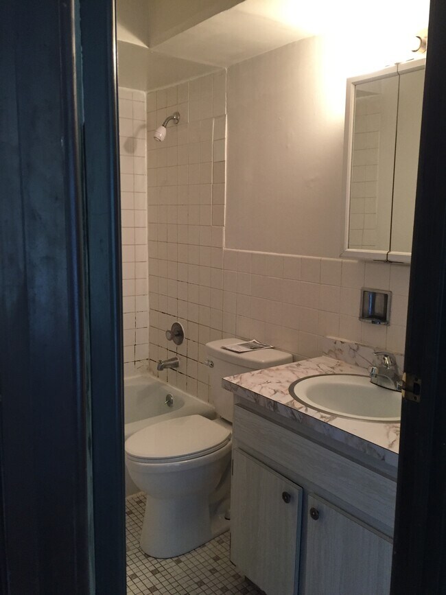 Photo - 456 George St Unit 2A