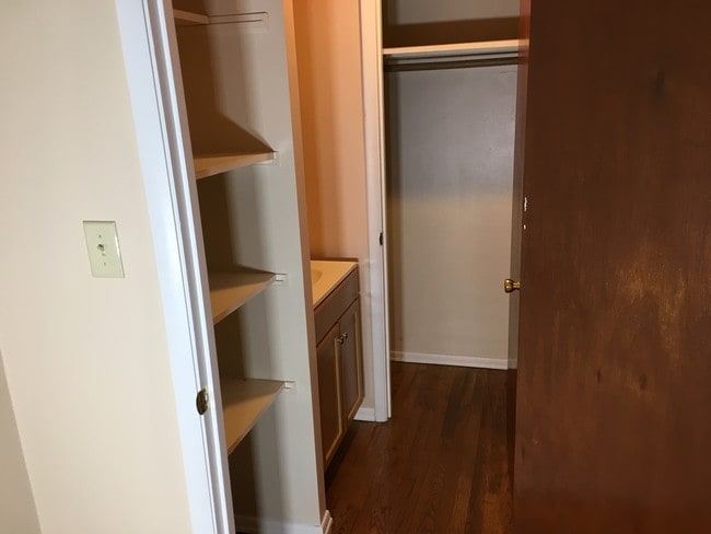 Walk in closet with vanity sink - 8 Kenny Ct Unit 12