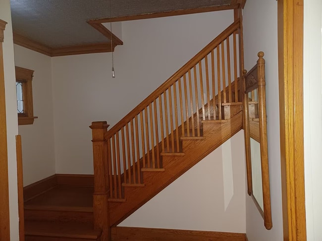 Photo - 2025 Maple Ave