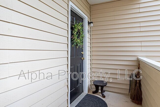 Photo - 2601 Duncan Chapel Rd Unit J202