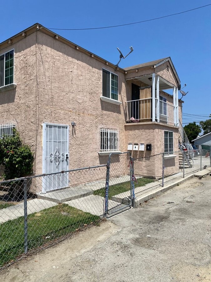 Photo - 11824 2nd Ave Unit C