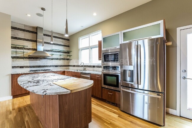 Photo - 2507 Larimer St