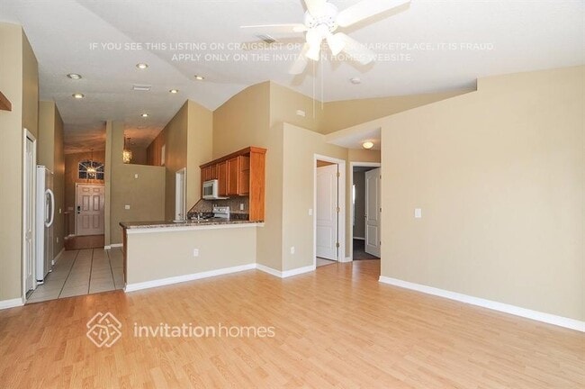 Photo - 12720 Lake Vista Dr