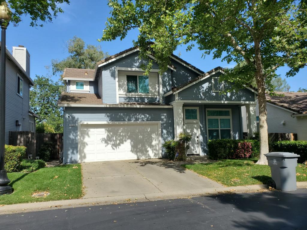 Photo - 353 Coventry Cir