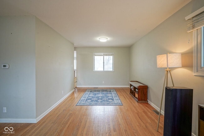 Photo - 1005 Chevy Chase Ln