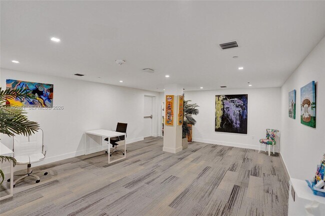 Photo - 111 SE 1st Ave Unit PH507