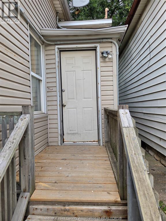 Photo - 456 Elliott St E