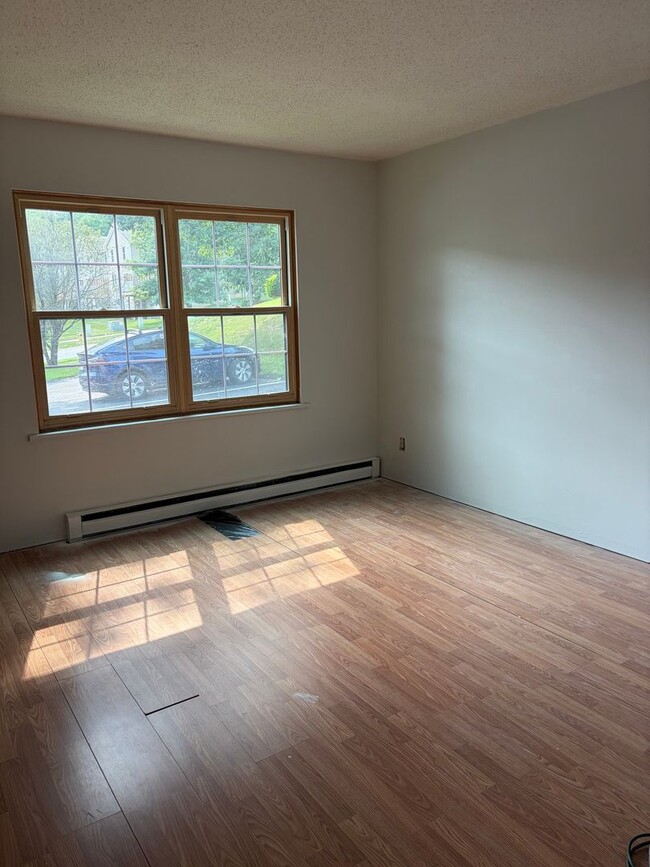 Photo - 920 Galen Dr