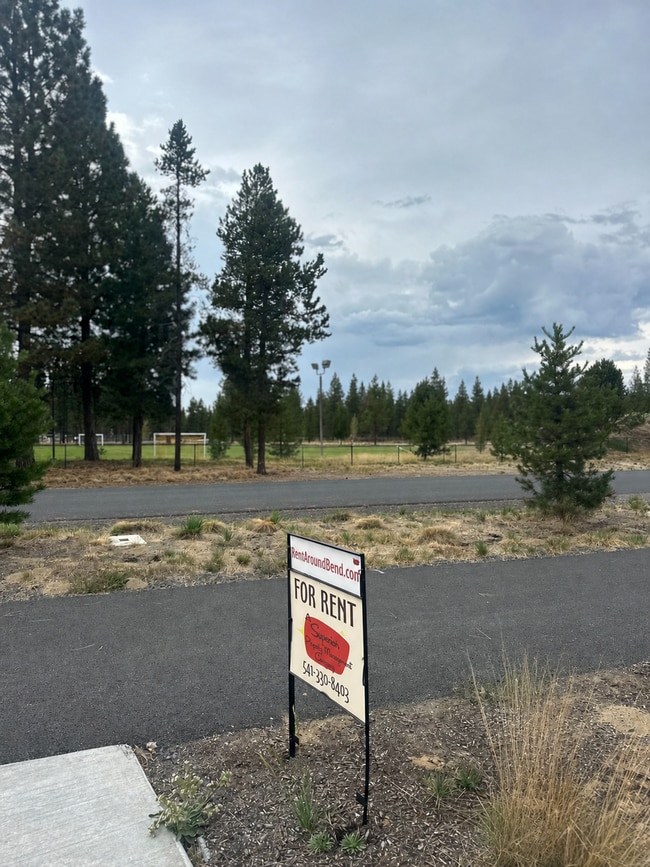51927 Lumberman Ln