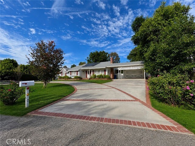 Photo - 5156 Bascule Ave
