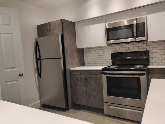 Photo - 131 Saint Botolph St