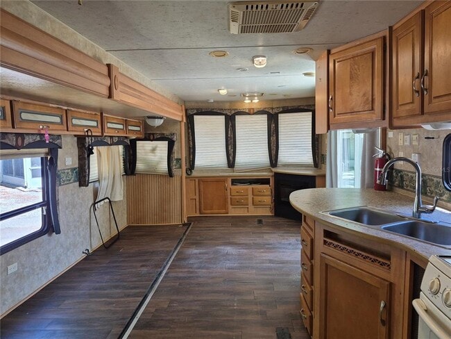 Photo - 3000 Clarcona Rd