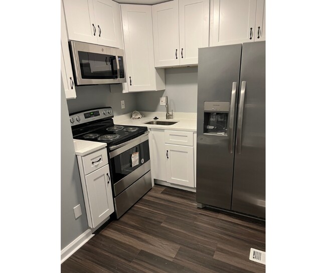 Photo - 2430 Potterfield Rd Unit E Available W/Bath $900