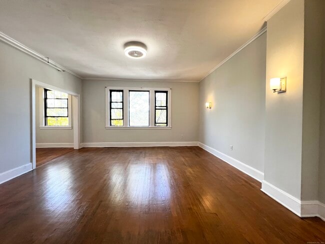 Building Photo - 480 S Main St Unit 2A