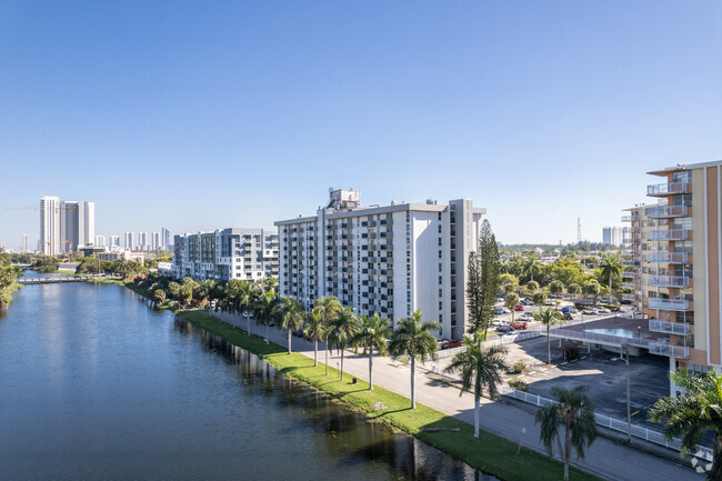 Building Photo - Inland Towers Rental