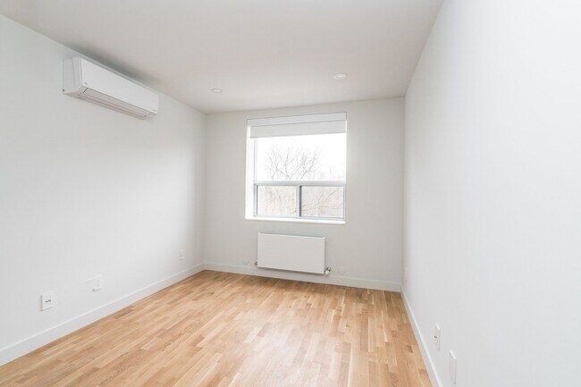 Photo - 56 Eccleston Drive Unit 316