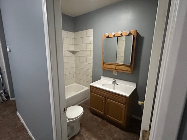 Photo - 101 W 1st St Casa