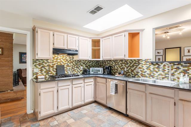 Photo - 6803 Blessing Dr