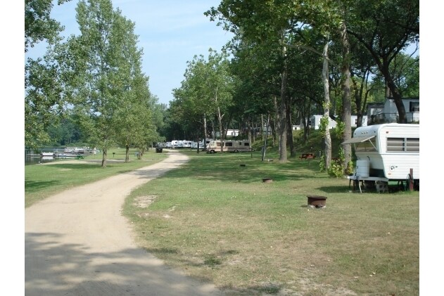 Photo - Sweet Lake MHC