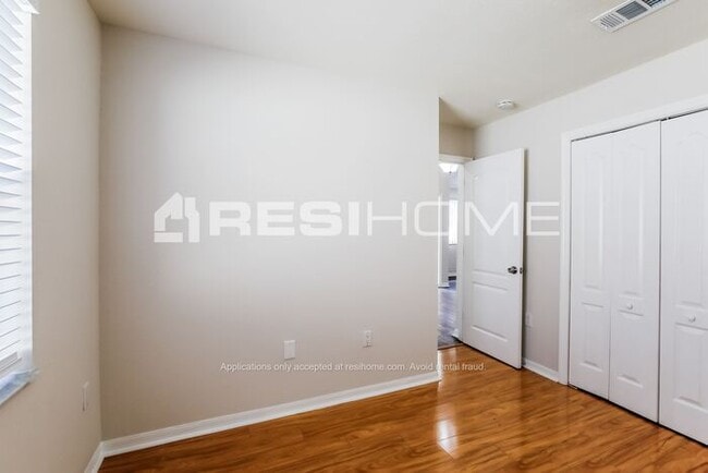 Photo - 10614 SW 161st Pl
