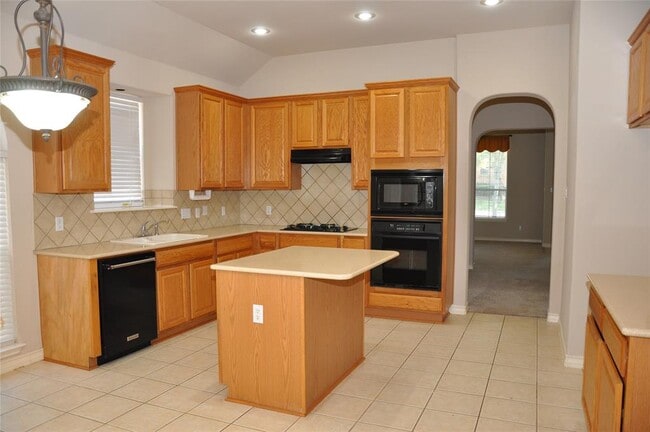 Photo - 16616 Dalmahoy Dr