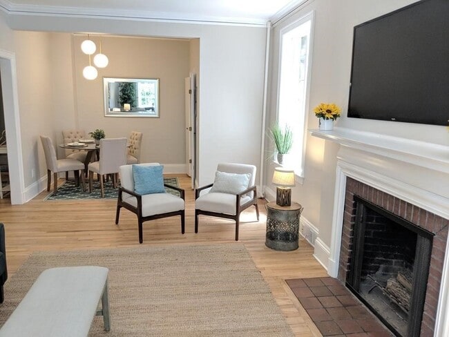 Photo - 205 Mt Auburn St Unit 2c