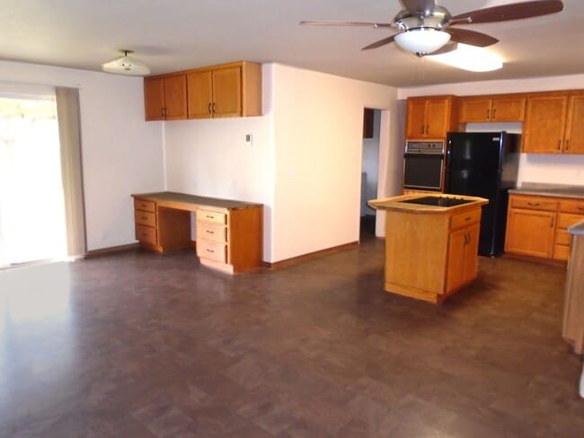 2485 Polk St